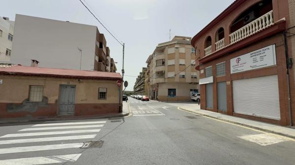 Casa independiente en calle Calvario