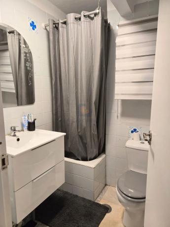 Piso en Barrio Colonia Requena - Virgen del Carmen