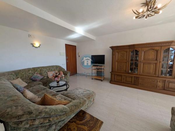 Piso en calle Pintor Pedro Camacho