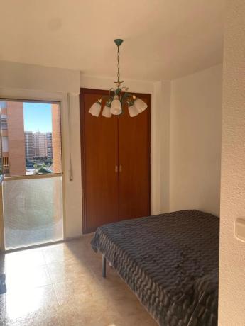 Piso en calle Poeta Leopoldo Panero, 4