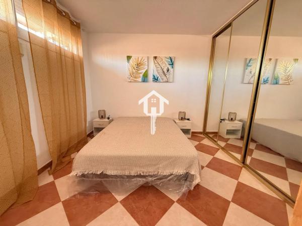 Piso en calle Pintor Pedro Camacho