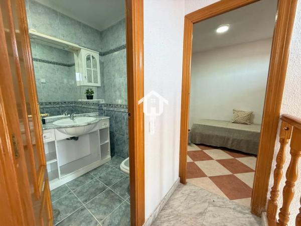 Piso en calle Pintor Pedro Camacho