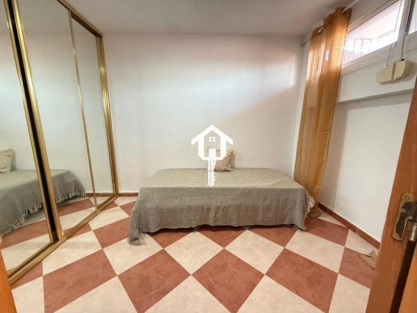 Piso en calle Pintor Pedro Camacho