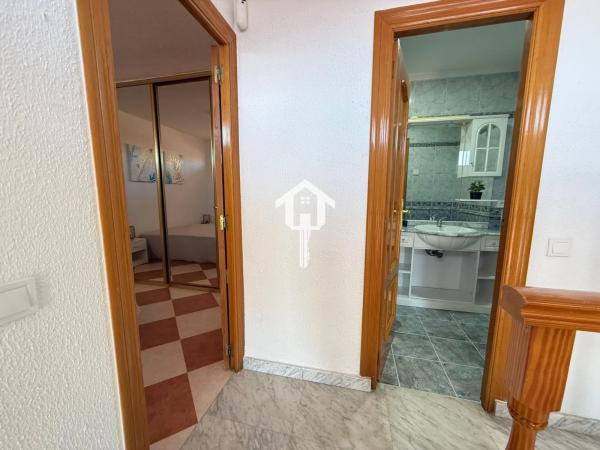 Piso en calle Pintor Pedro Camacho