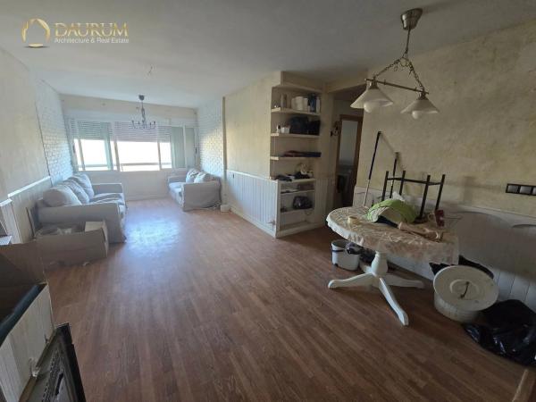 Piso en calle Pintor Pedro Camacho