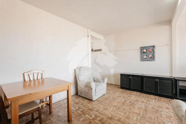 Piso en calle Pintor Pedro Camacho