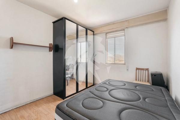 Piso en calle Pintor Pedro Camacho