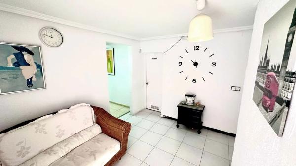 Piso en calle Abad Fernández Helguera, 20