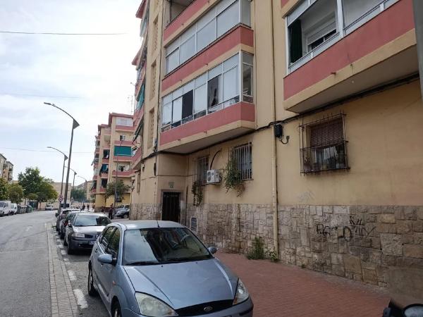 Piso en calle Senador José Vicente Mateo, 13