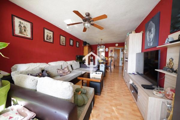 Piso en calle Pintor Pedro Camacho