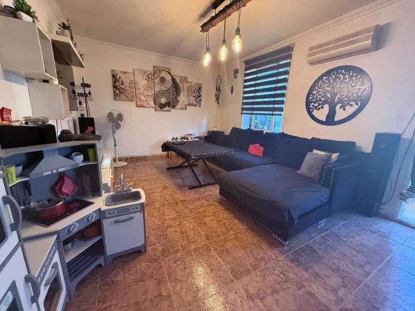 Piso en Barrio Colonia Requena - Virgen del Carmen