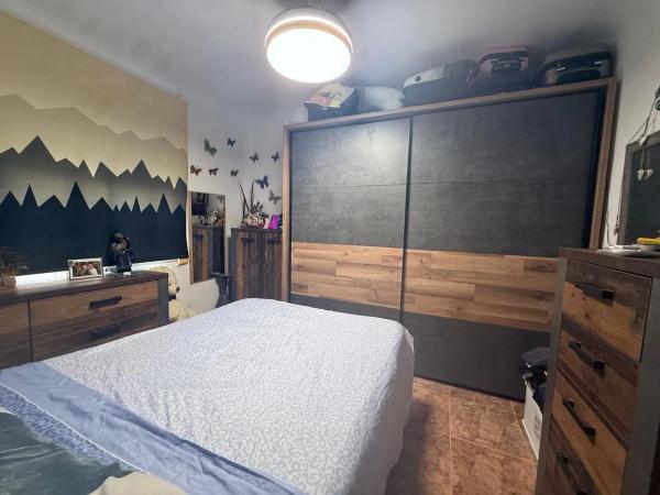 Piso en Barrio Colonia Requena - Virgen del Carmen