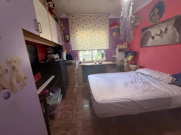 Piso en Barrio Colonia Requena - Virgen del Carmen