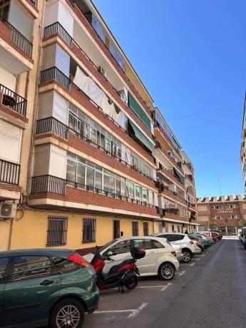 Piso en calle los Pueblos, 3