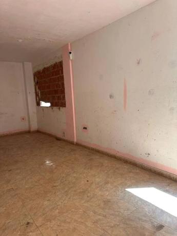 Piso en calle los Pueblos, 3