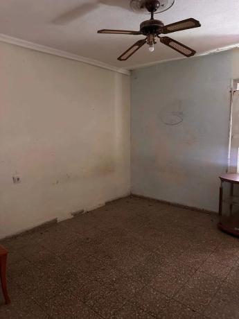 Piso en calle los Pueblos, 3