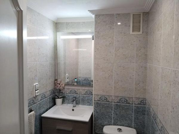 Piso en calle Pintor Pedro Camacho