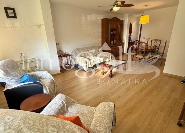 Piso en avenida de Antonio Ramos Carratalá