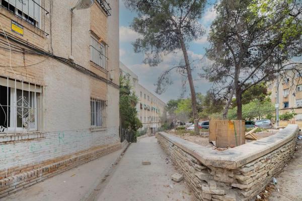 Piso en pasaje de Juan Ramón Jiménez