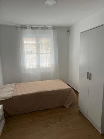 Piso en calle Señorita de Trevélez