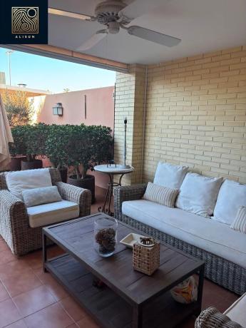 Chalet adosado en avenida Conrado Albaladejo, 35