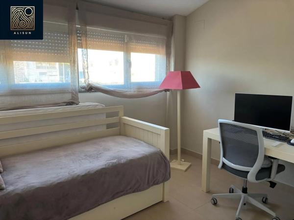 Chalet adosado en avenida Conrado Albaladejo, 35