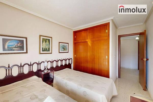 Piso en avenida de la Costa Blanca