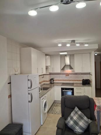 Piso en CL Jazmin, 26