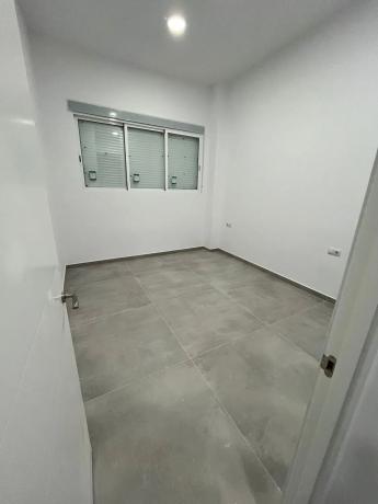 Piso en calle Rosello