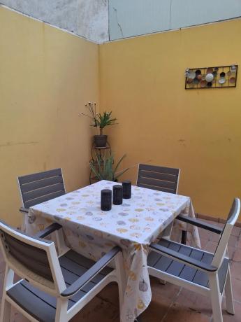 Piso en CL Jazmin, 26