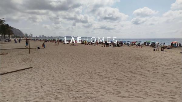 Piso en Barrio Carolinas Bajas