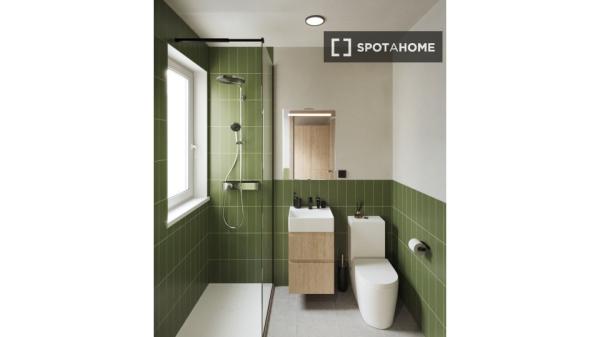 Zimmer in 9-Zimmer-Wohnung in Puerta del Ángel, Madrid