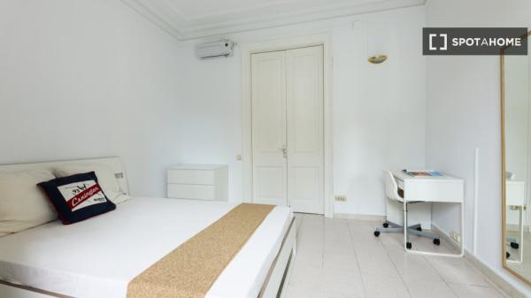 Zimmer in einer Wohngemeinschaft in Barcelona