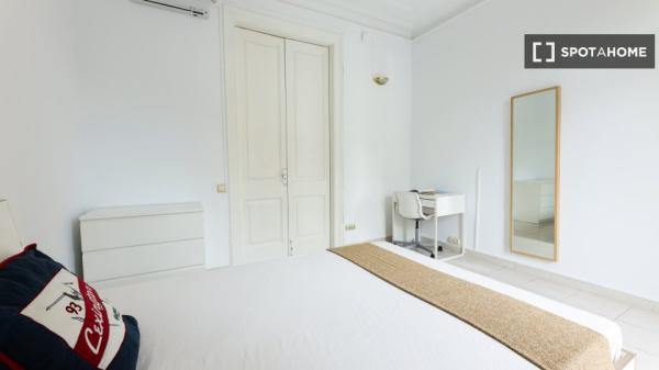 Zimmer in einer Wohngemeinschaft in Barcelona
