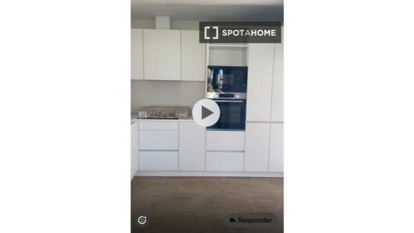 Appartement de 4 chambres à louer à Huelva