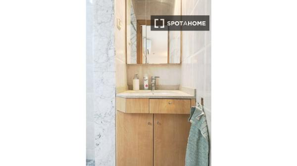 Apartamento de 2 habitaciones en Les Planes, Barcelona