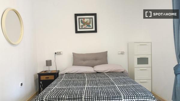 Apartamento de 2 habitaciones en Les Planes, Barcelona