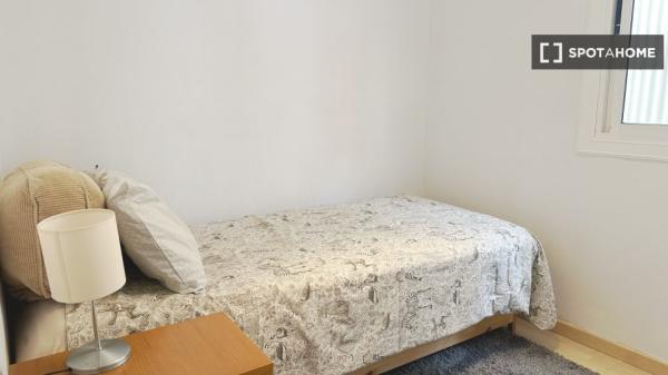 Apartamento de 2 habitaciones en Les Planes, Barcelona