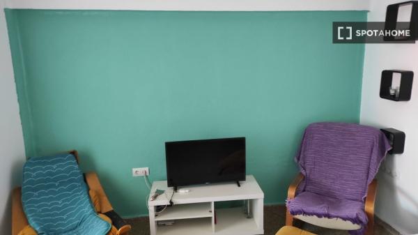Habitación en piso compartido en Montcada