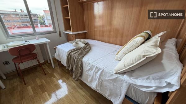 Appartement de 4 chambres à louer à Casco Histórico de Vallecas