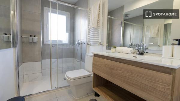 Alquiler en Madrid, barrio Tetuán - Colive FR30