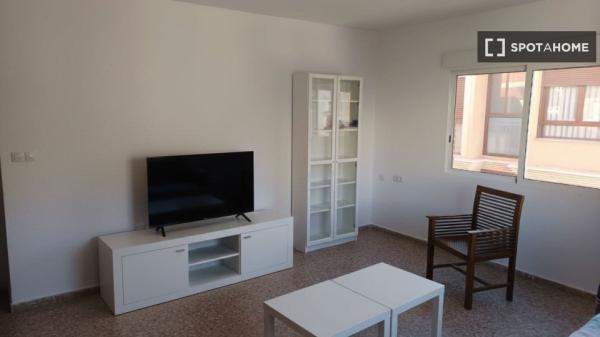 Piso de 3 habitaciones en alquiler en L'Eliana, Valencia