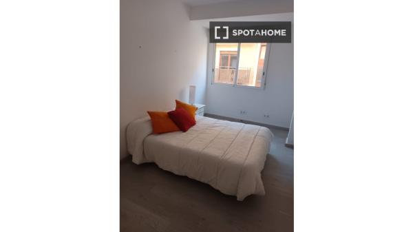 Piso de 3 habitaciones en alquiler en L'Eliana, Valencia