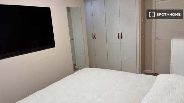 Studio for rent in San Vicente, Seville.