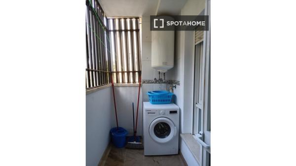 2-bedroom apartment for rent in Torremolinos, Málaga