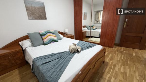 4-bedroom apartment for rent in Casco Histórico de Vallecas