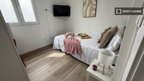 Zimmer in einer Wohngemeinschaft zu vermieten in Alcorcón