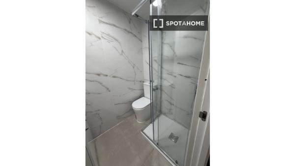 Zimmer in einer Wohngemeinschaft zu vermieten in Alcorcón