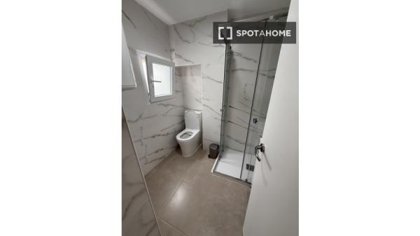 Zimmer in einer Wohngemeinschaft zu vermieten in Alcorcón