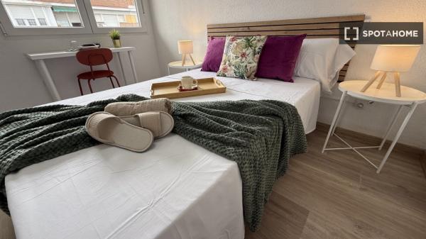 Zimmer in einer Wohngemeinschaft zu vermieten in Alcorcón